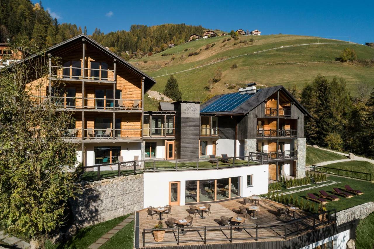 Les Dolomites Mountain Lodges San Martino in Badia Esterno foto