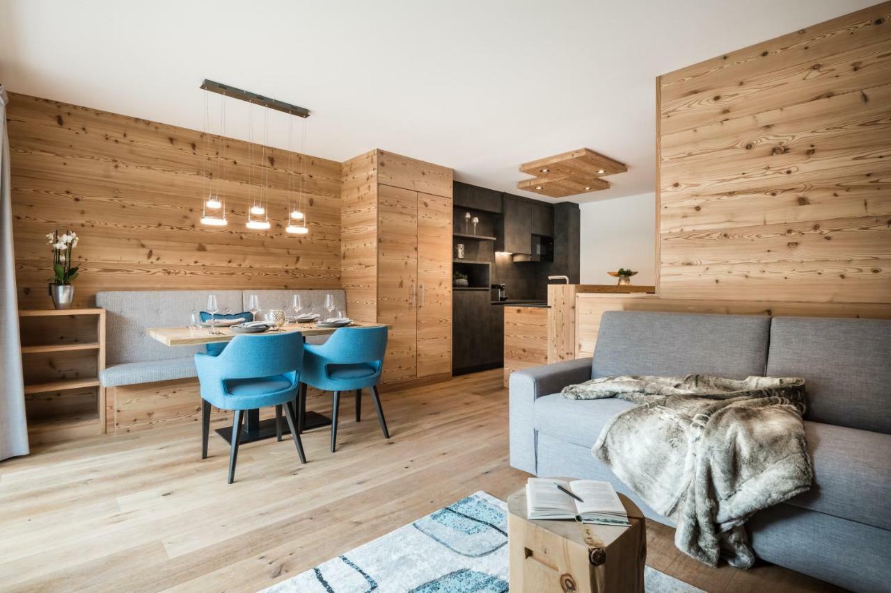 Les Dolomites Mountain Lodges San Martino in Badia Esterno foto